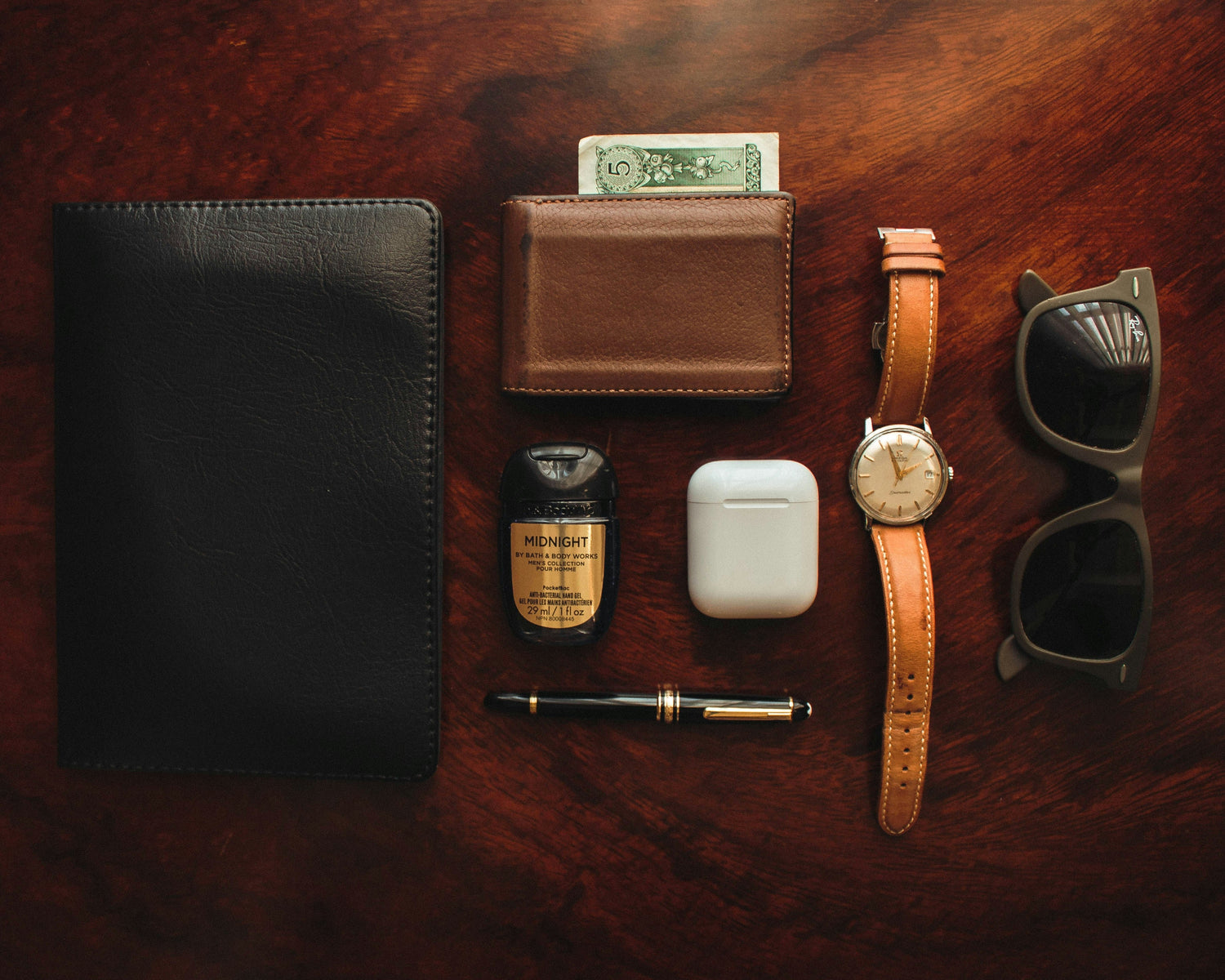 Premium accessories of leather from Hub Leather